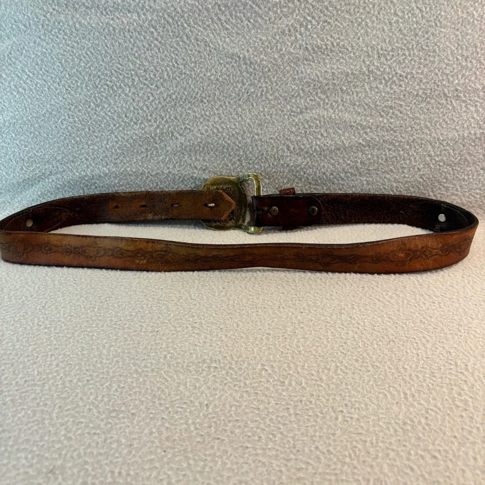 Vintage 70’s Solid Brass Indian Head Nickel Belt Buckle Genuine Leather Belt Sma